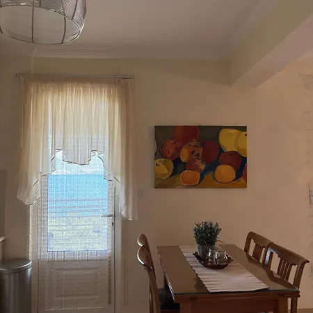 Odylia Sea View * ניקיאנה