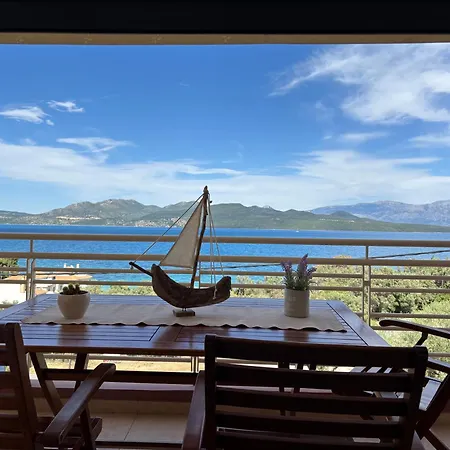 Odylia Sea View Apartment Nikiana