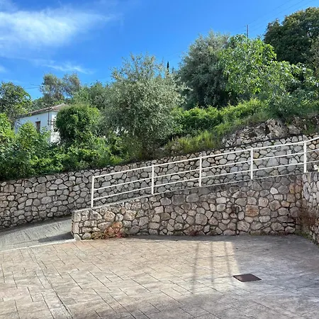 Apartment Odylia Sea View *